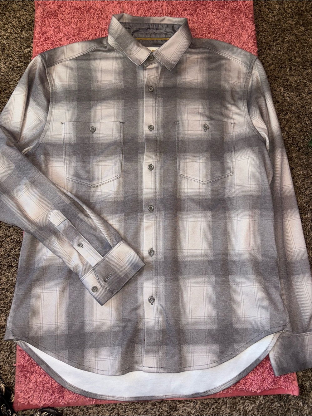Men's Gray Plaid Long-Sleeve Button-Down Shirt